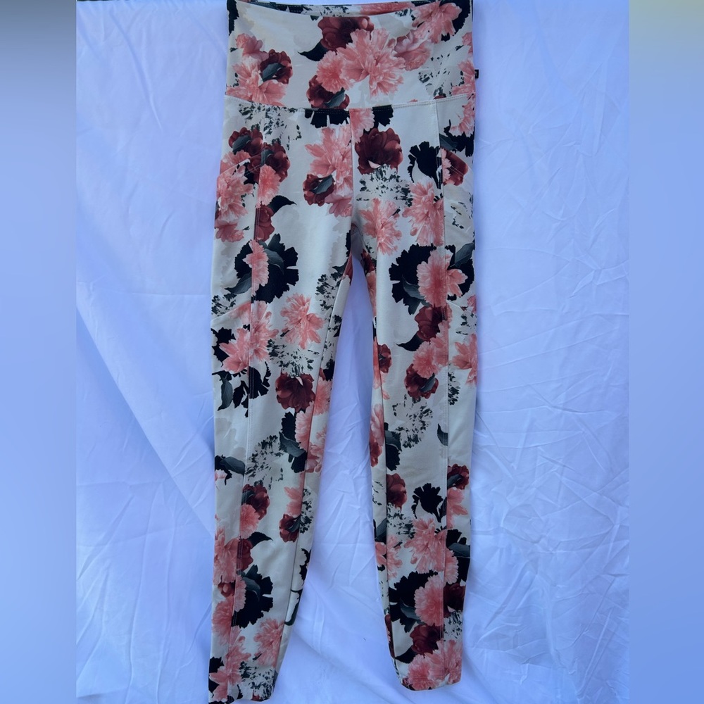 Marika Soft Athletic Leggings, Small